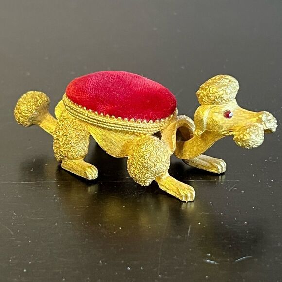 Florenza vintage bobble head poodle pin cushion - Picture 9 of 10